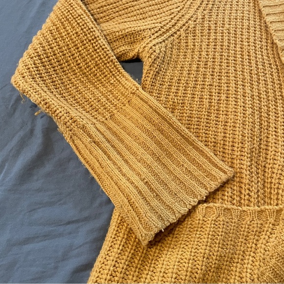 Jason Maxwell Mustard Cardigan sz large - Picture 3 of 10